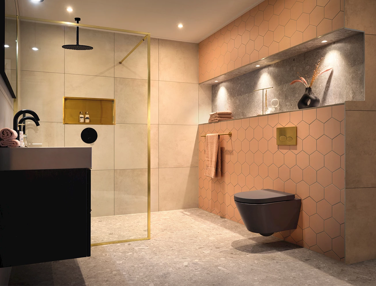 Kleurrijke badkamer met terrazzo tegels