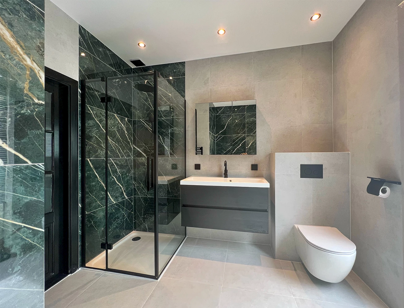 Wandtegels groene badkamer