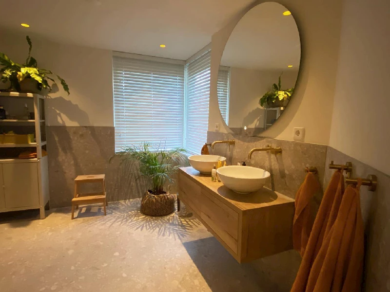 Opgeleverde badkamer Marknesse