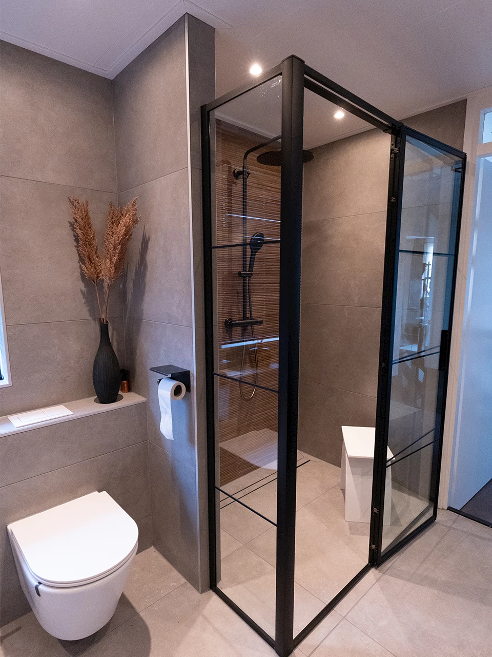 Japandi doucheruimte