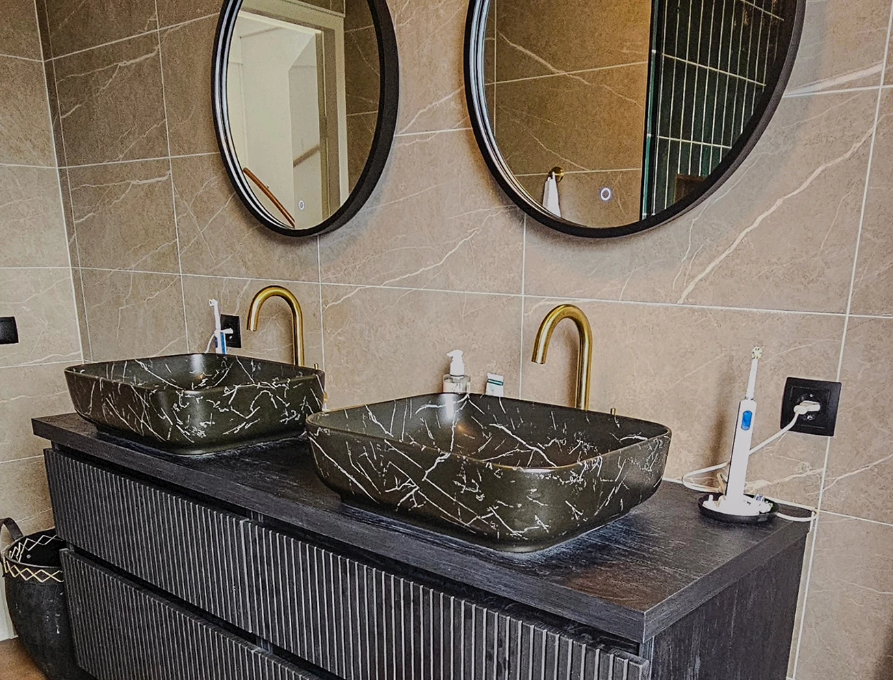 Stijlvolle design badkamer Nieuw Vennep