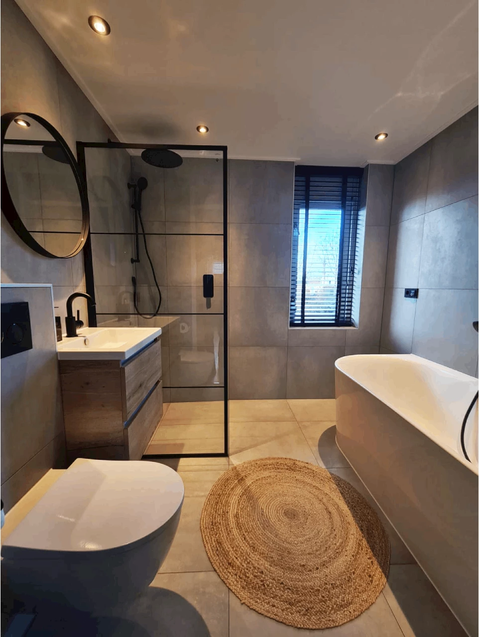 Opgeleverde badkamer familie Barend