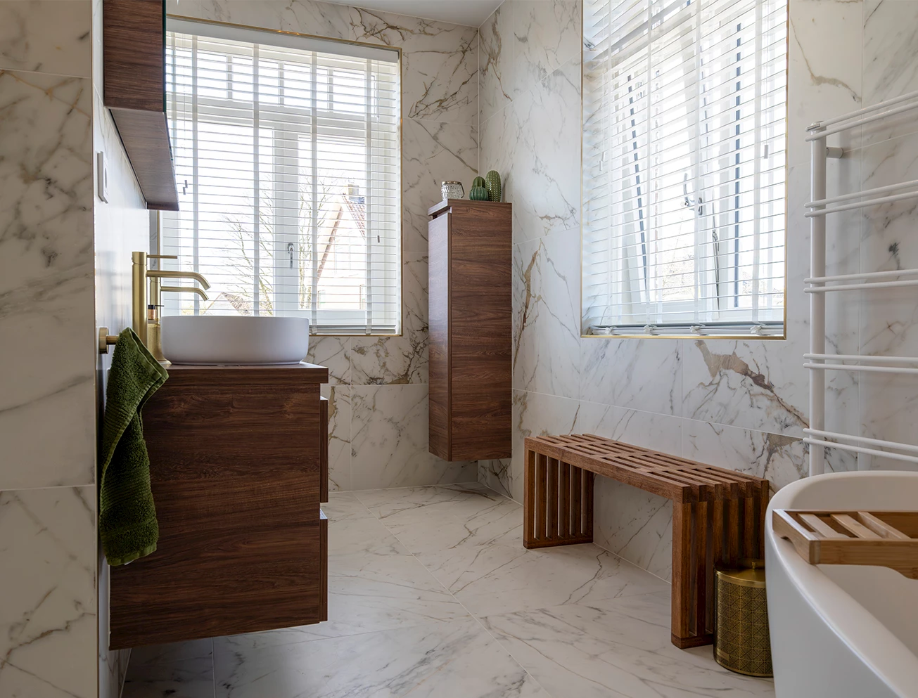 Marmerlook badkamer