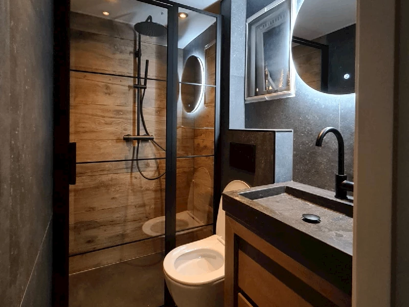 Opgeleverde badkamer chalet Nunspeet