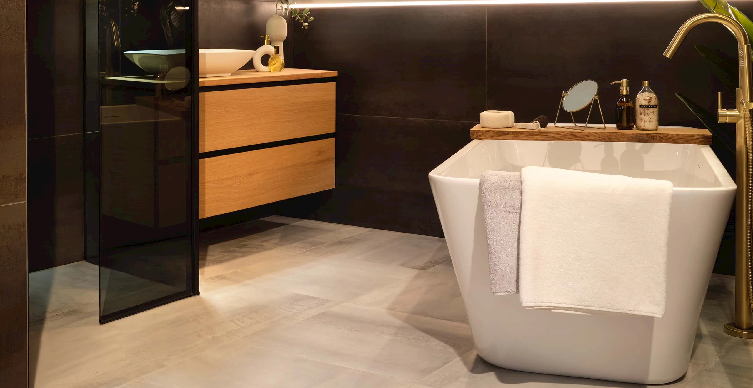 Vrijstaande baden Sani4All