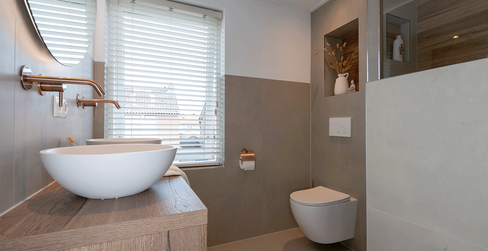 Minimalistische badkamers