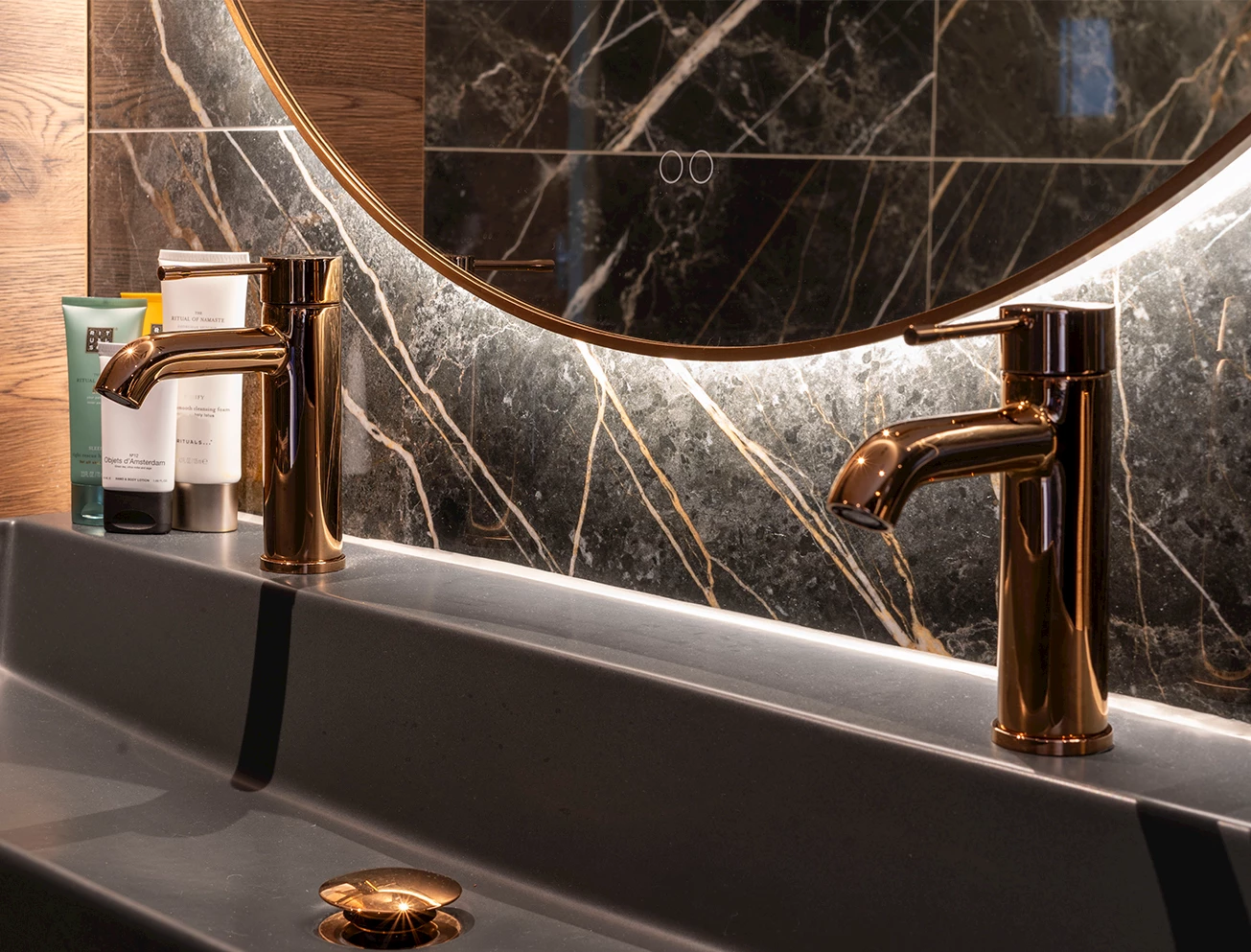 Badkamer wastafelkraan