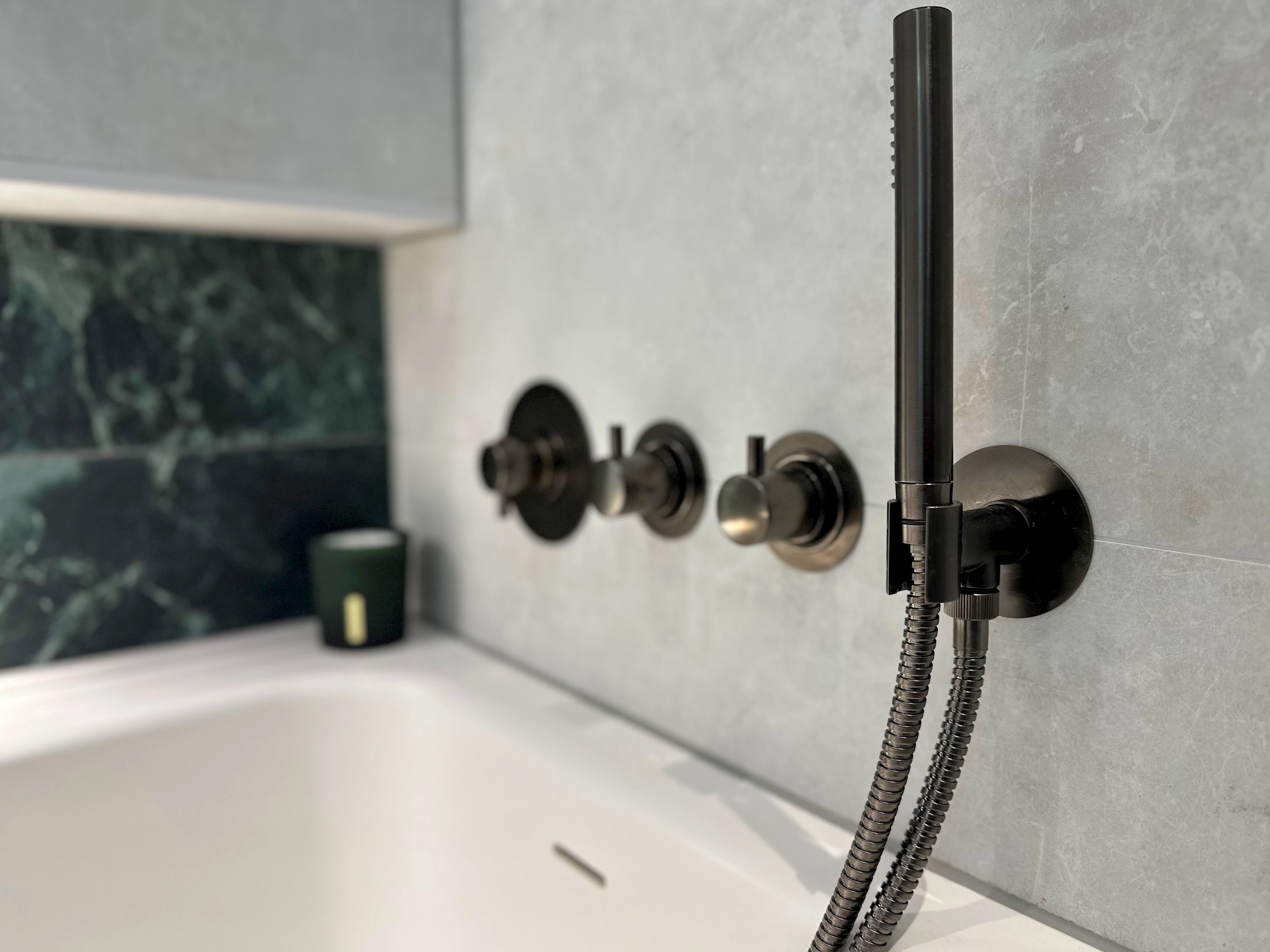 Strak design inbouw badkraan