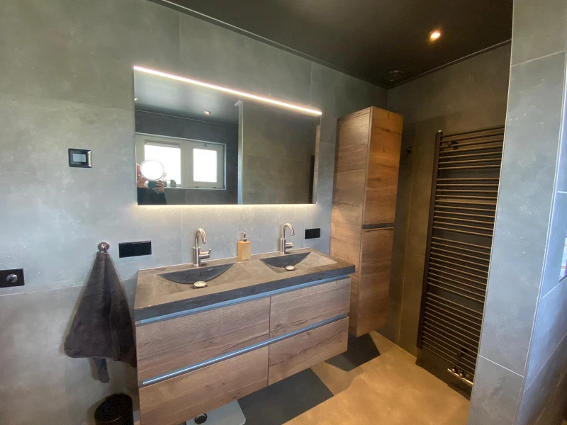 Opgeleverde badkamer Herwen