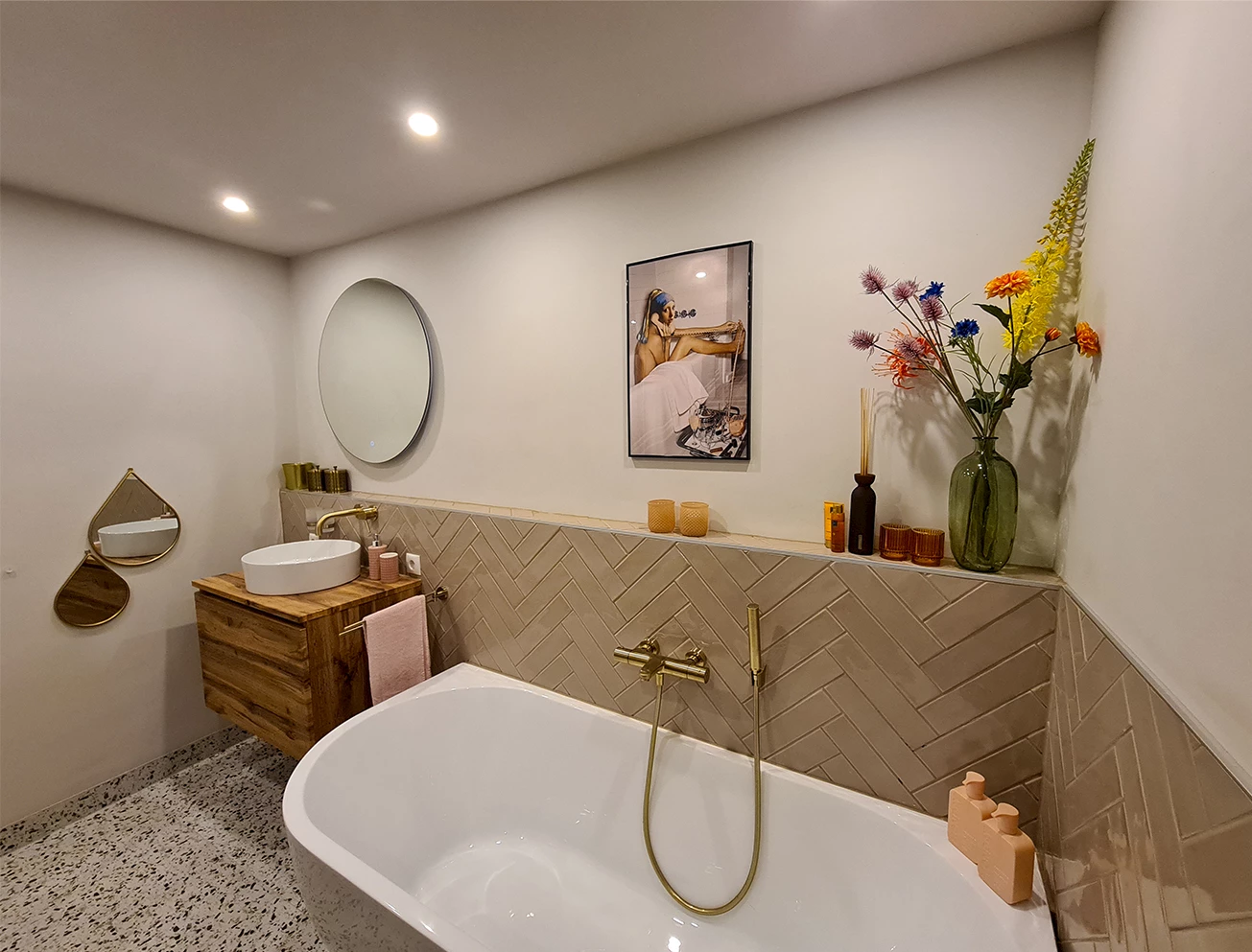 Decortegels retro badkamer